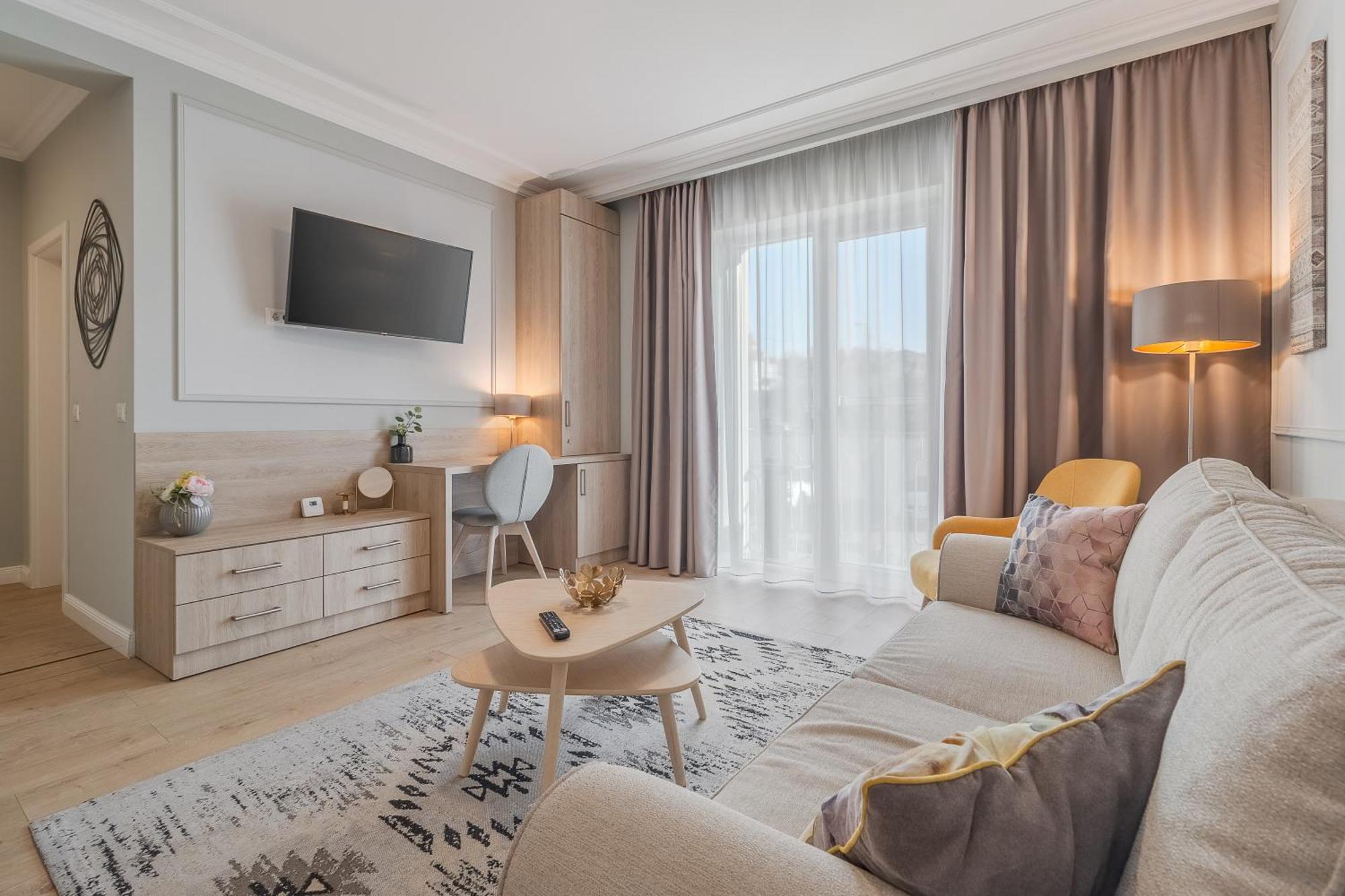 Dozsa Residence Oradea Εξωτερικό φωτογραφία