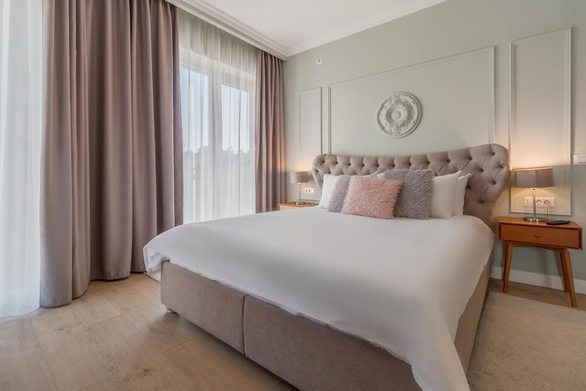 Dozsa Residence Oradea Εξωτερικό φωτογραφία