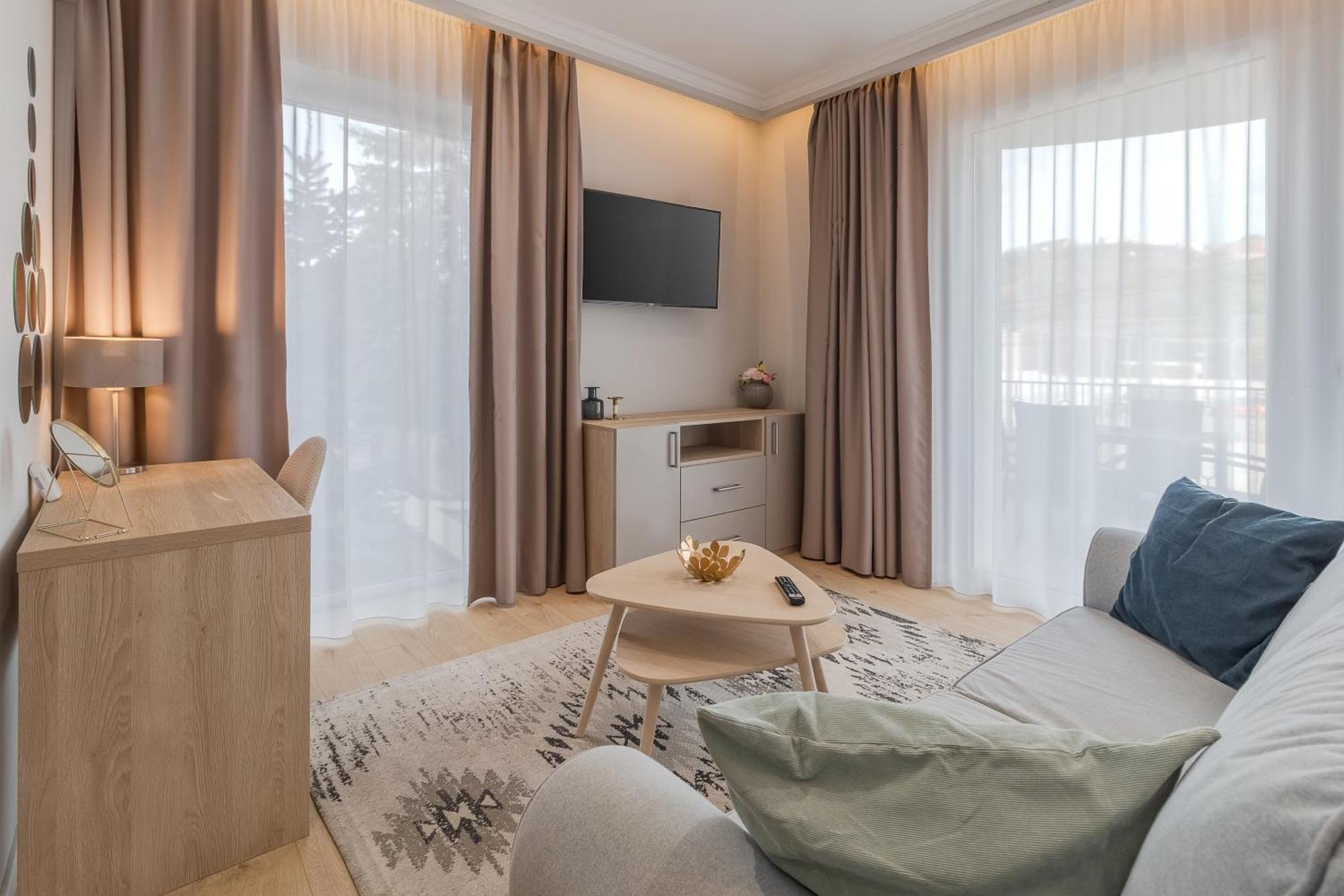 Dozsa Residence Oradea Εξωτερικό φωτογραφία